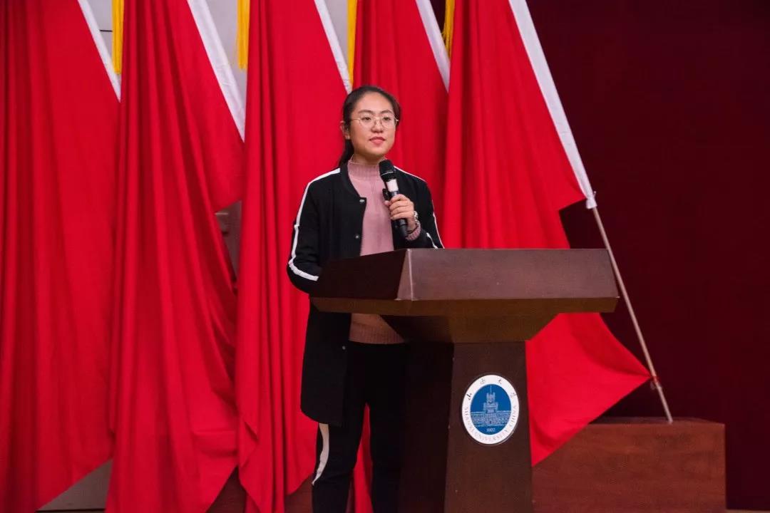 bb042b90a969437c9aa38153fdfd251f.jpg bb042b90a969437c9aa38153fdfd251f.jpg